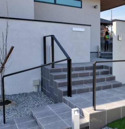 5ba897d6d697425ab4b38f14e988b482-e1766285423134